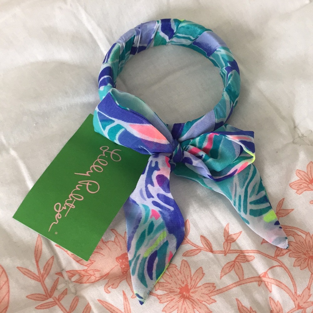 ☀️Lilly Pulitzer Bow Wrapped Bangle - Picture 1 of 3